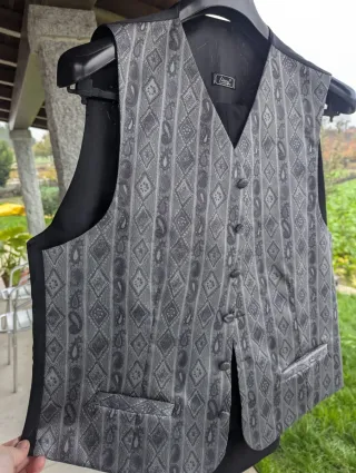 Traje de novio talla 50