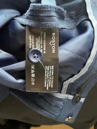 Traje Boston azul oscuro chico