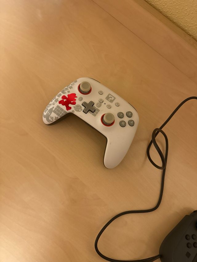 Nintendo Switch Gris + 3 Juegos