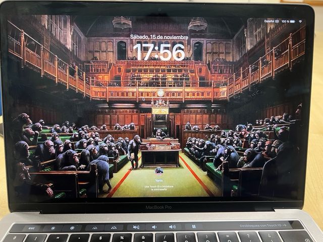 MacBook Pro 13” 2019 i5 8GB 256GB Gris Espacial