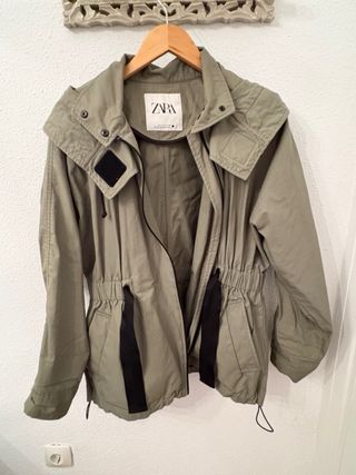 Chaqueta Zara entretiempo verde S