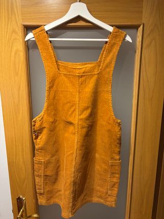 Peto de pana mujer mostaza Bershka