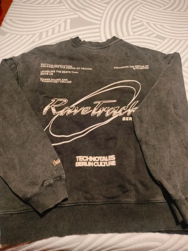 Sudaderas  Fake Gods Rosa Talla S,junto a 2 más