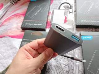 Lote 4 HUB USB-C HDMI 4K Yashidi