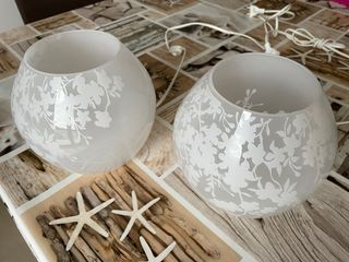 Lampade da comodino in vetro bianco