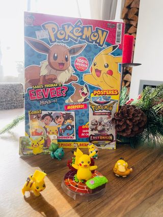 Revista Pokémon com Eevee e Pikachu