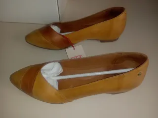 Bailarinas Pikolinos Marrón y Amarillo