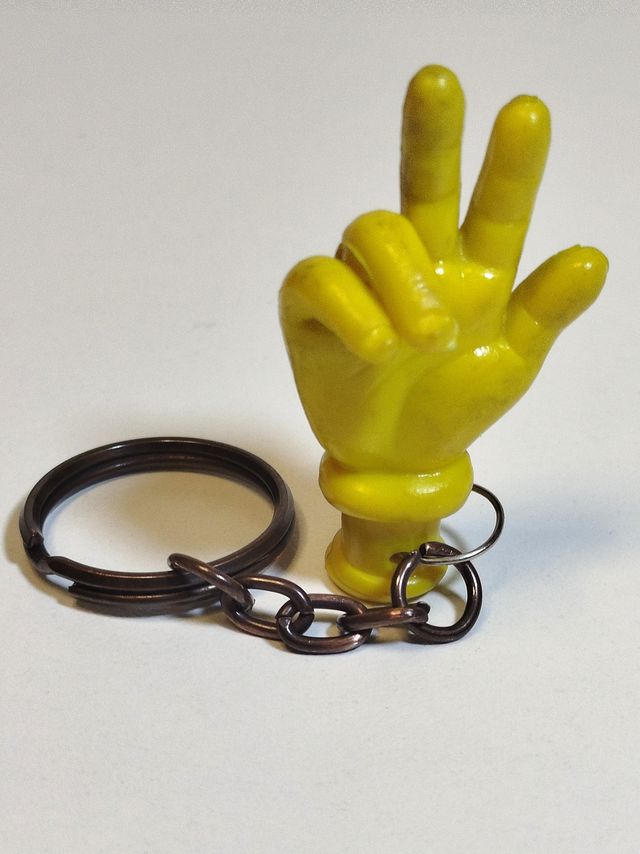 Llavero de mano flexible