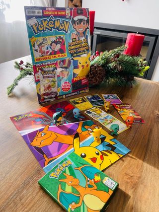 Pack Pokémon - Revista e Cartas