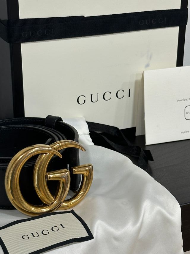 Cintura Gucci GG Dorata e Nera