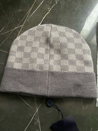 Berretta Louis Vuitton Grigia