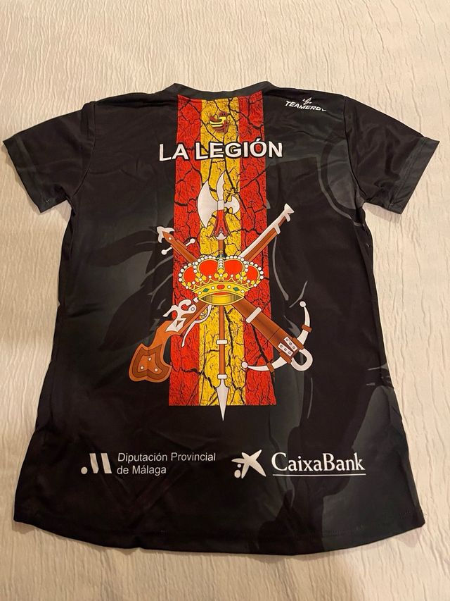 Sudadera y camiseta “los 101 de Ronda” talla M