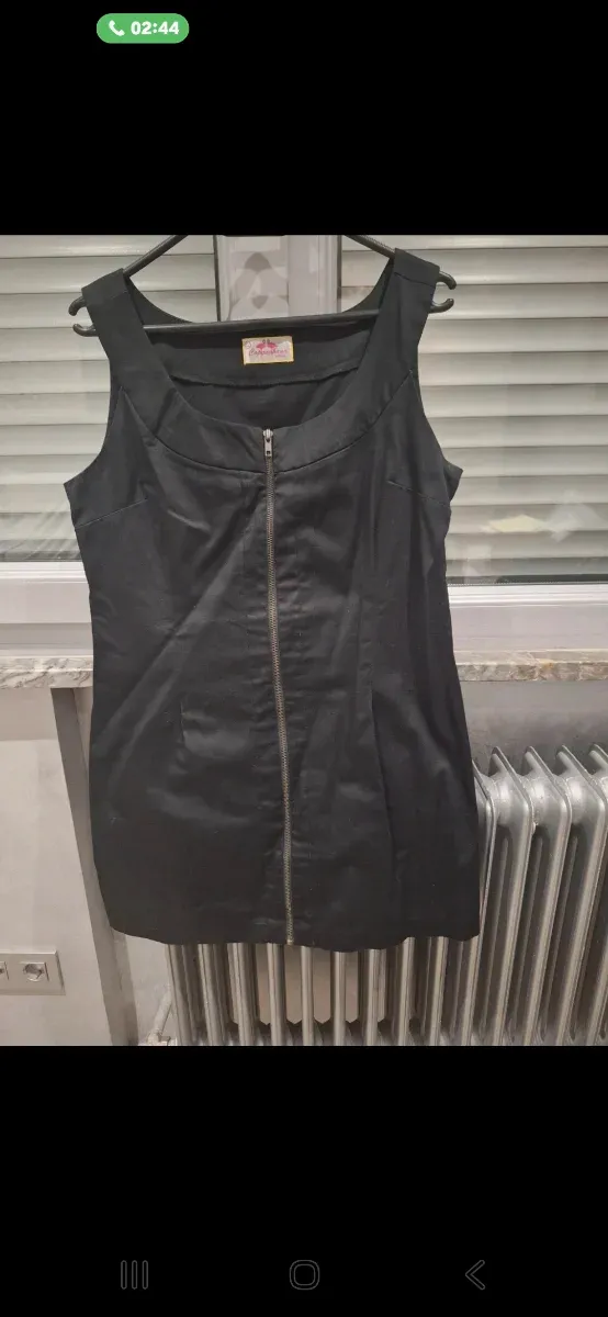 Vestido negro con cremallera elástico