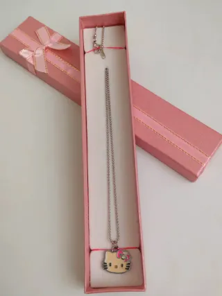 Collar Hello Kitty.