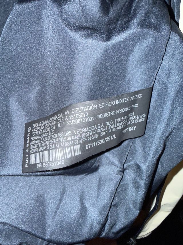 Chubasquero Pull&Bear beige