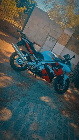 Honda CBR