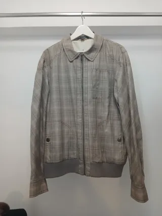 Cazadora hombre cuadros beige y gris