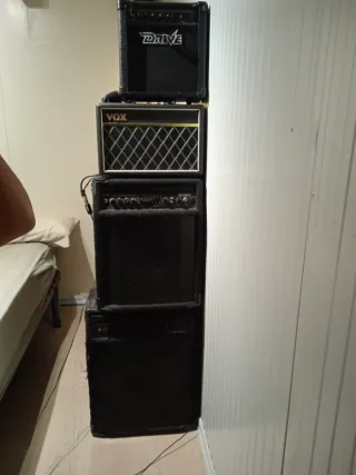 Amplificatori per basso DRIVE e Behringer