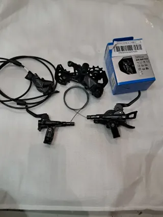 Frenos Shimano Deore y Cambios SLX