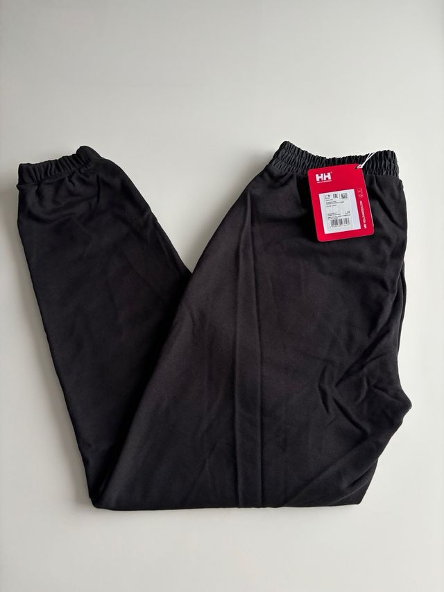 Pantalón negro deportivo Helly Hansen Mujer nuevo.