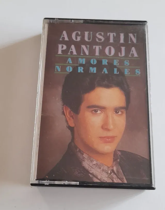 Cassetta Agustín Pantoja - Amores Normales