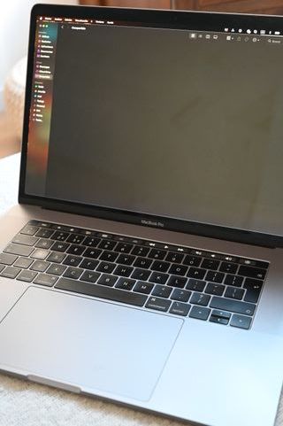 MacBook Pro 15in 2019 Plata