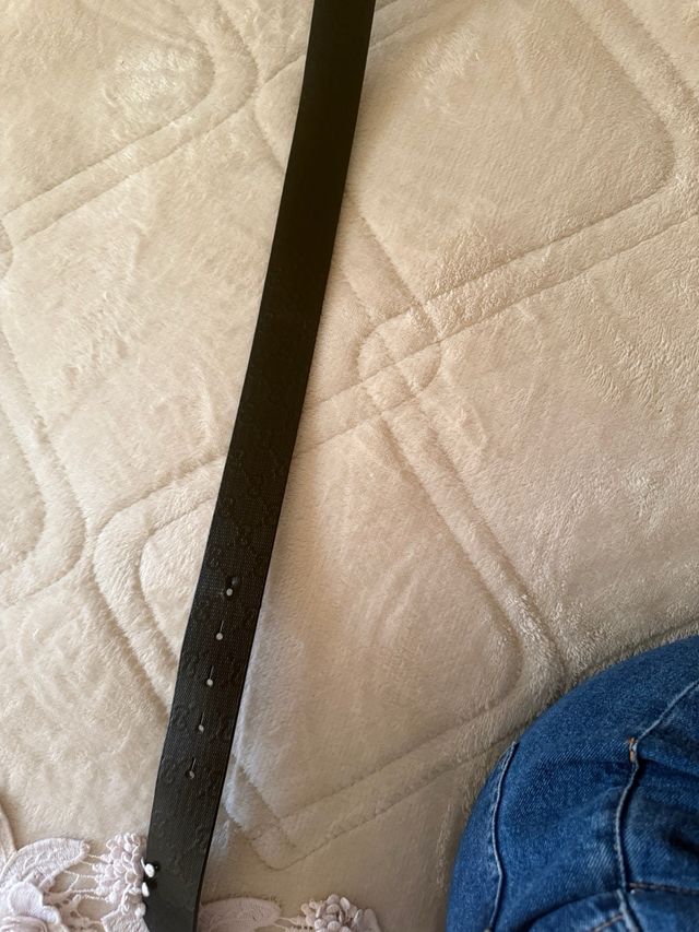 Cintura Gucci in pelle nera