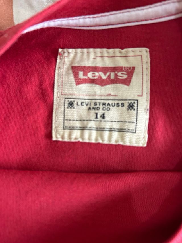 Camiseta Levi's Roja Logo Blanco