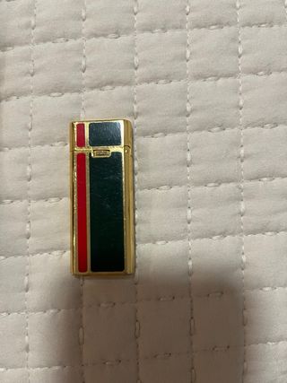 Pitillera Hudson esmaltada y mechero a juego.