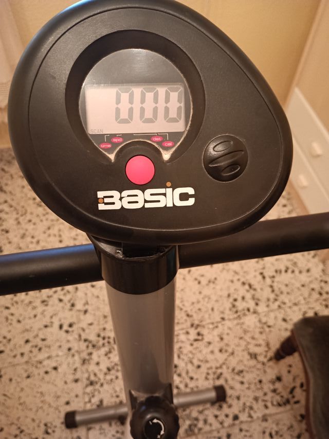 Bicicleta Estática Basic MAG