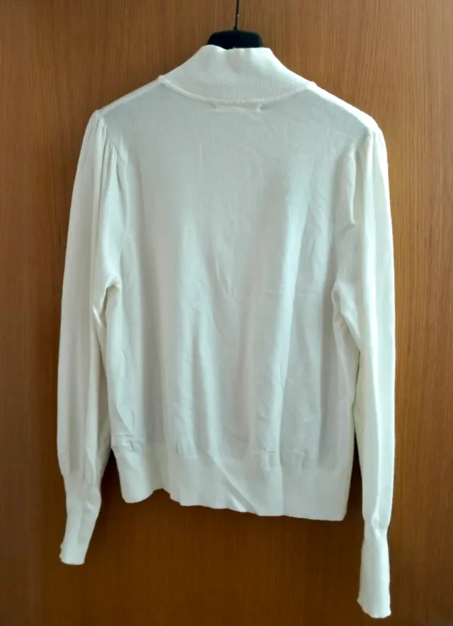 Jersey blanco cuello alto mujer