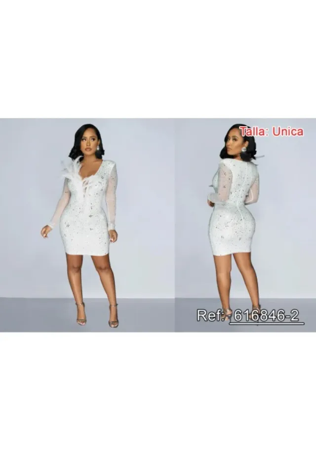 Vestido Blanco Exclusivo con Detalles Dorados