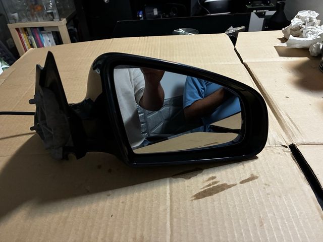 Retrovisor Eléctrico Derecho Audi A4 B6 2004