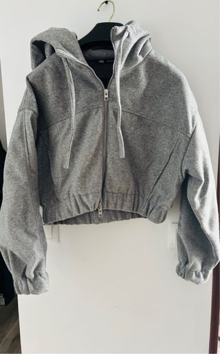 Chaqueta Zara gris talla única