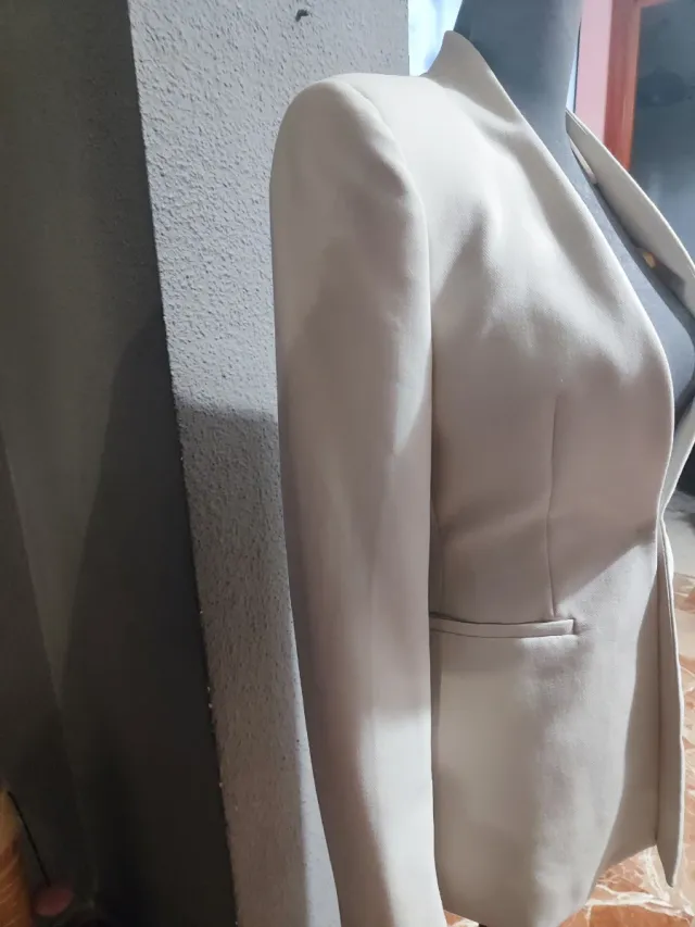 Americana Zara Beige