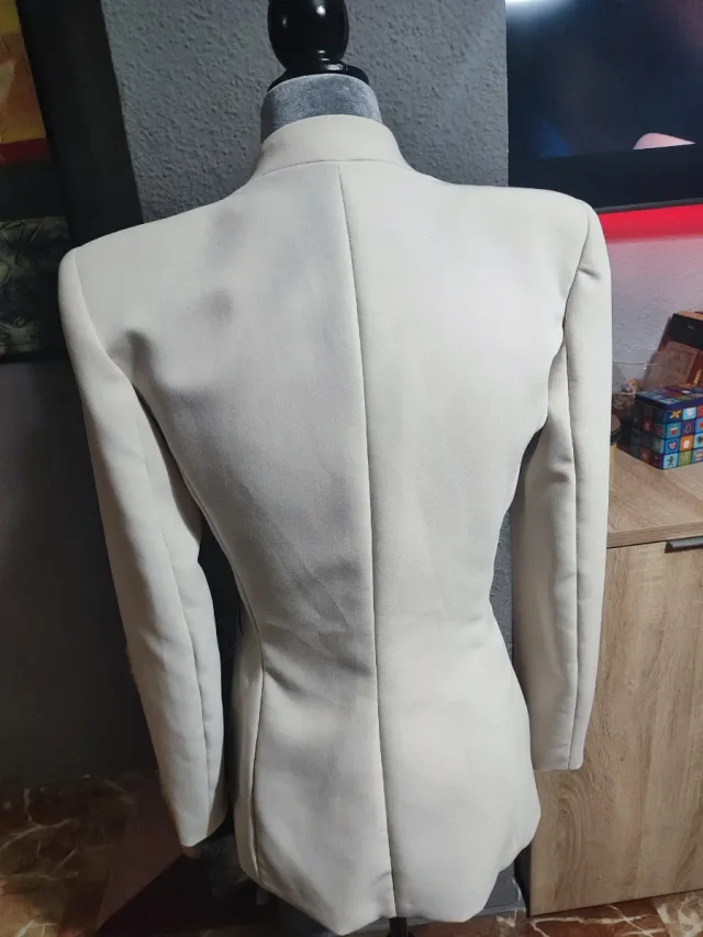 Americana Zara Beige