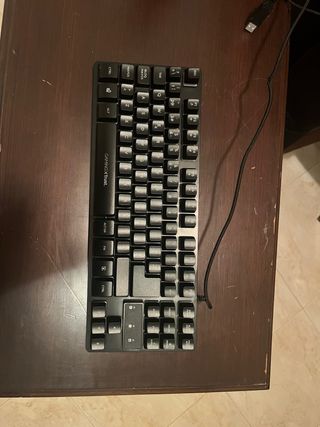 Teclado Gamer Gaming Trust RGB