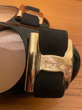 SALVATORE FERRAGAMO - Bailarinas Negras 5,5 36