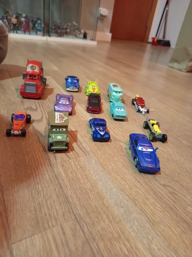 Lote coches de juguete