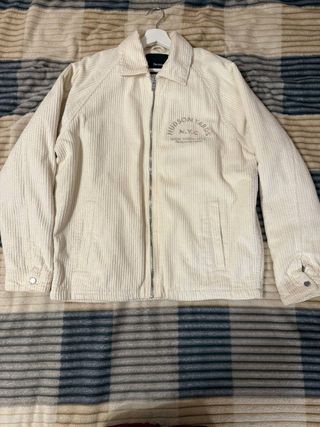 Cazadora pana Bershka beige