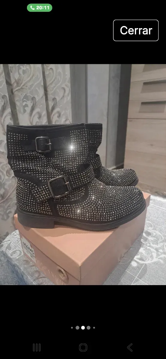 Botas brillantes negras talla 37