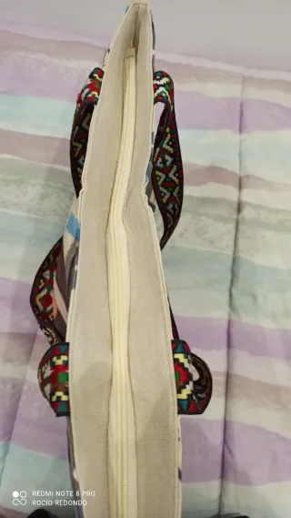 Bolso de tela con dibujo de muñeca