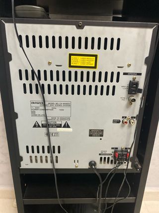 Equipo de música Aiwa con precio negociable