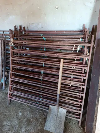 Vallas metálicas separadoras