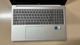 Portátil HP i5 512GB SSD 16GB RAM