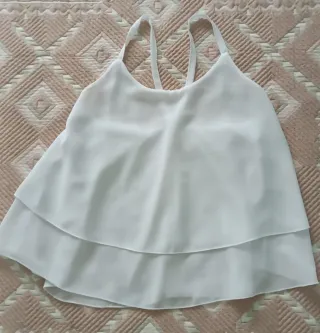 Blusa blanca de tirantes
