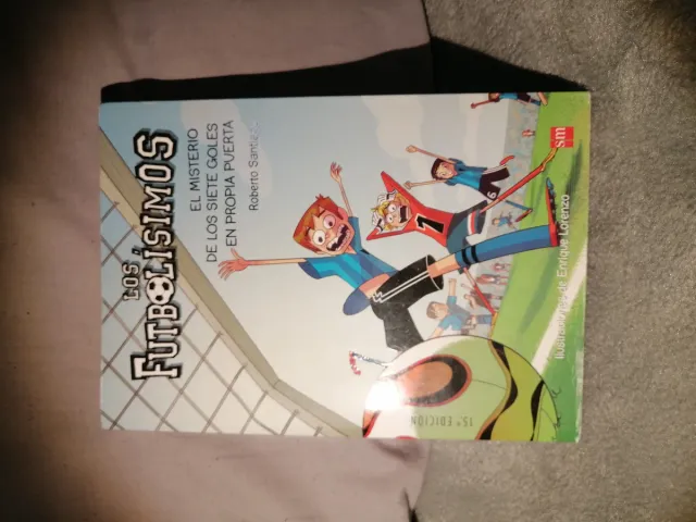 Los Futbolísimos 2: El misterio de los siete go...