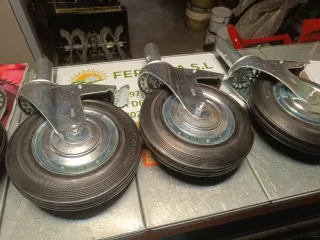 4 Ruedas para andamio nuevas