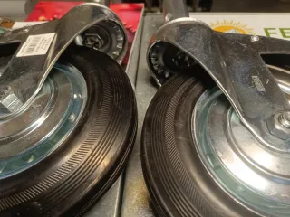 4 Ruedas para andamio nuevas