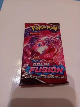 4 Sobres Pokémon Espada y Escudo Golpe Fusión